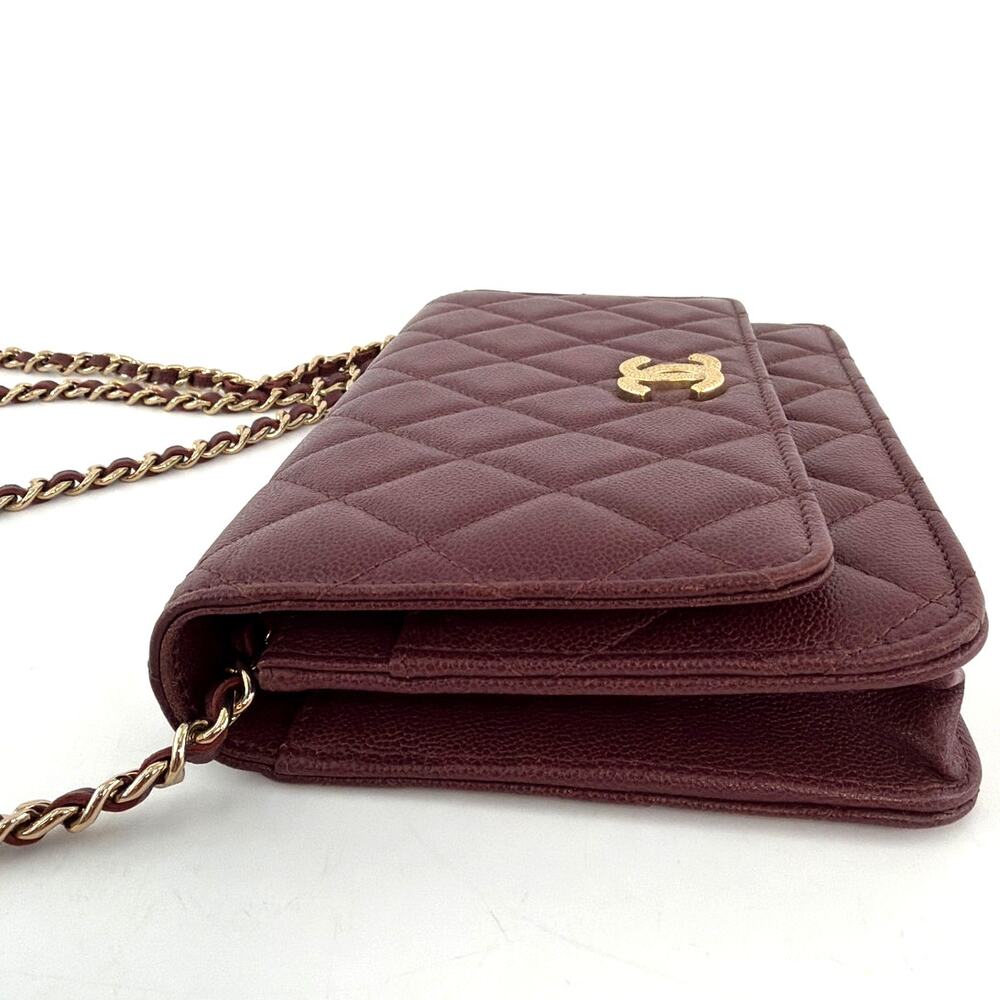 Chanel Burgundy Caviar Seasonal Wallet On Chain - Picture 5 of 14